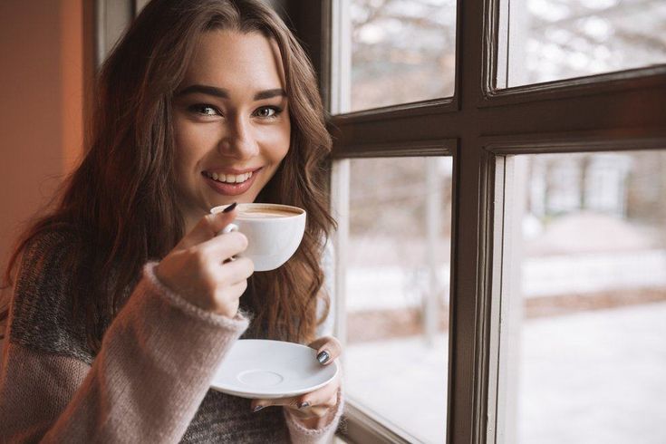 Suka Minum Kopi? Hati-Hati Email Gigi Kamu Bisa Terpengaruh!